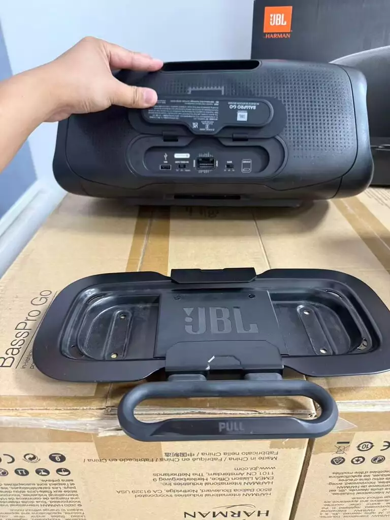 Loa JBL BassPro Go, Loa Siêu Trầm Cho Oto & Ngoài Trời, Có TWS