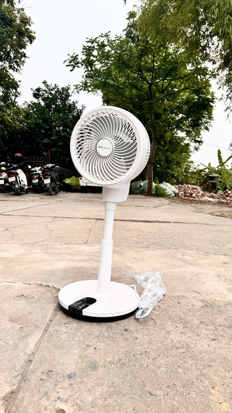 Quạt cây NONTAUS công suất 60w , quạt xoay 180 độ đối lưu không khí